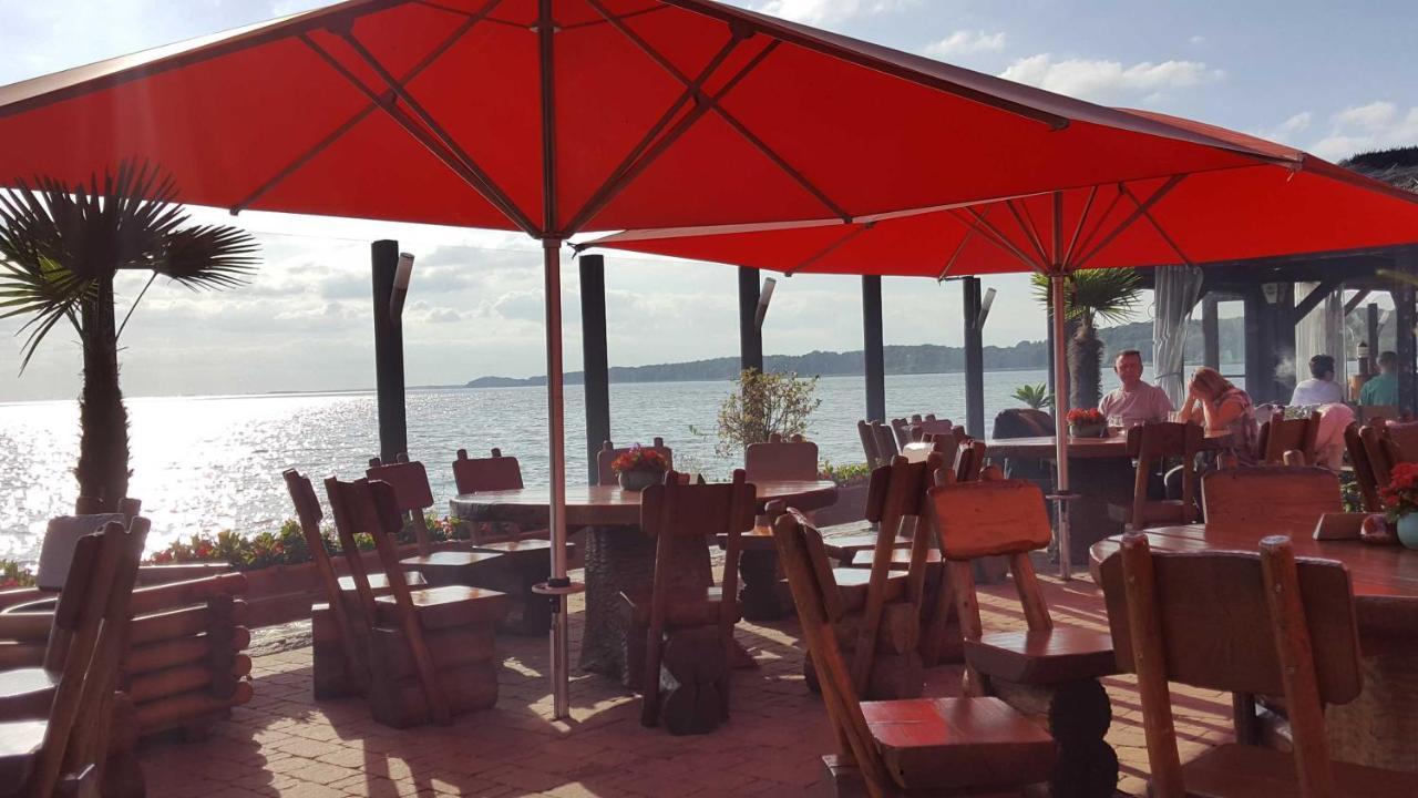 Terrassenwohnung "Treibholz" - Oase Am Haff Garz  ภายนอก รูปภาพ